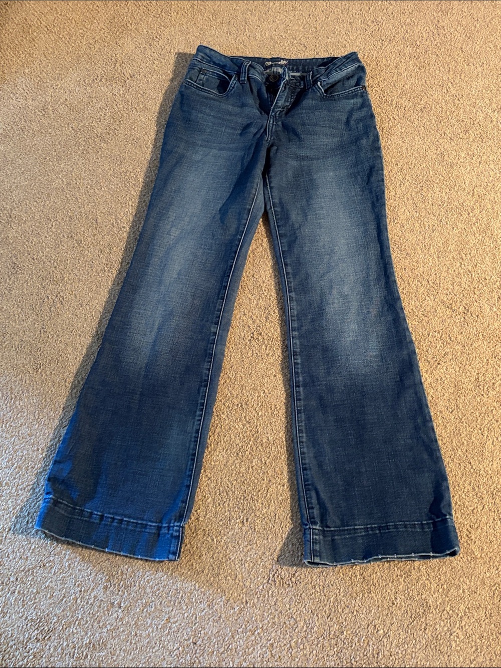 Wrangler Women's Flare Jeans in Dark Blue Wash